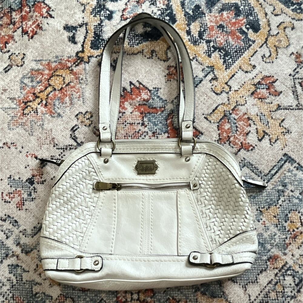 b.o.c Born Concept White Woven Shoulder Bag Zip Inner Outer Pockets Women’s